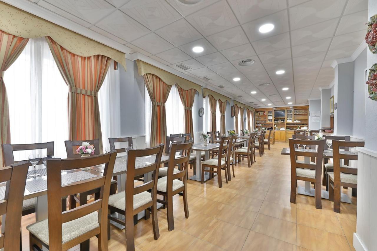 Hotel Moya Monesterio Εξωτερικό φωτογραφία