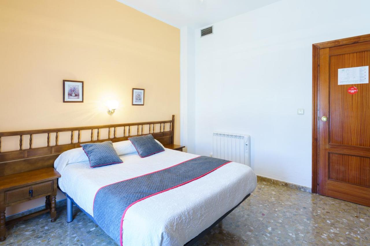 Hotel Moya Monesterio Εξωτερικό φωτογραφία
