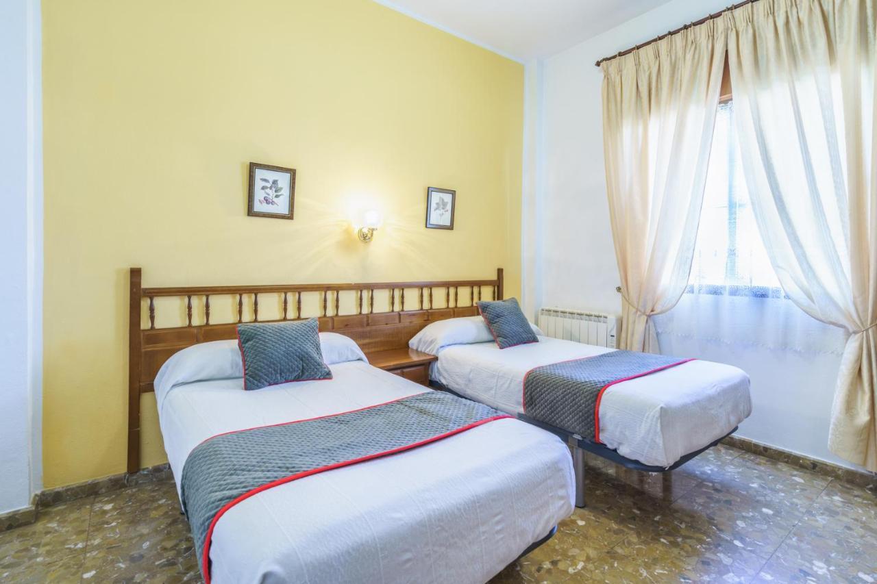 Hotel Moya Monesterio Εξωτερικό φωτογραφία