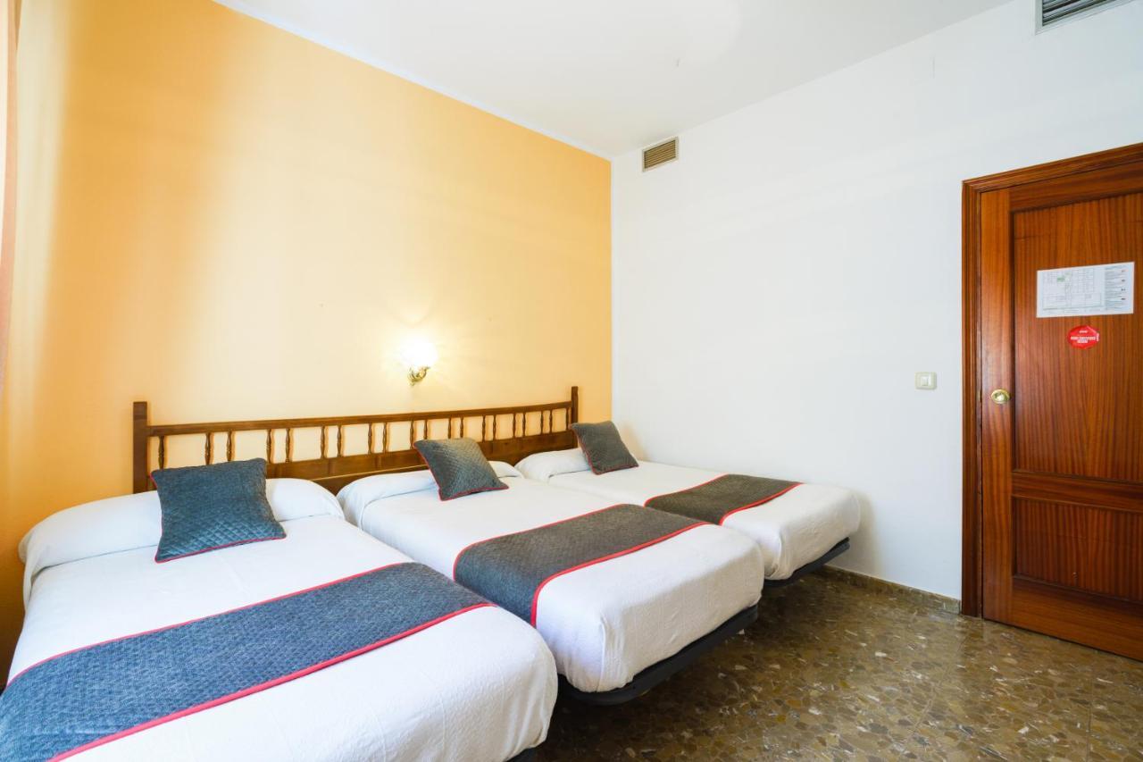 Hotel Moya Monesterio Εξωτερικό φωτογραφία