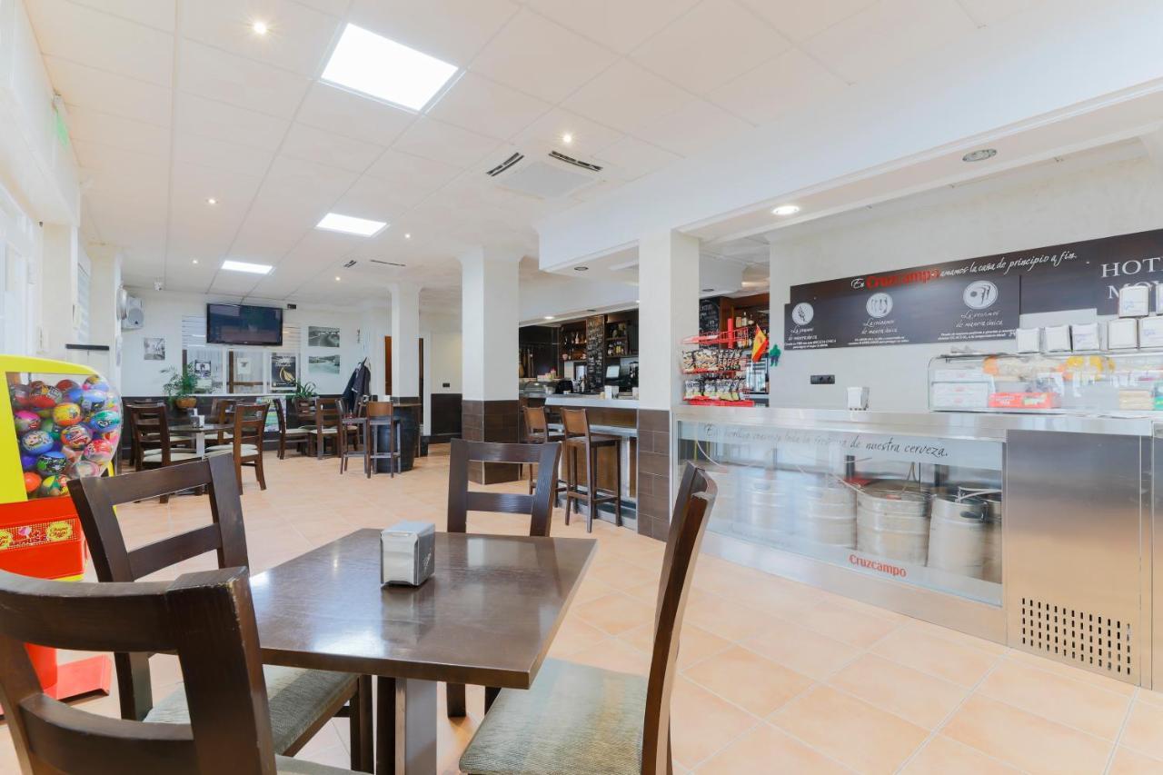 Hotel Moya Monesterio Εξωτερικό φωτογραφία